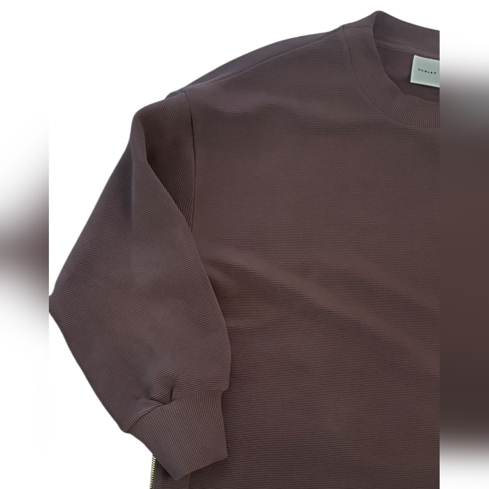 Varley Mae Sweatshirt with Gold Accent - Picture 14 of 15